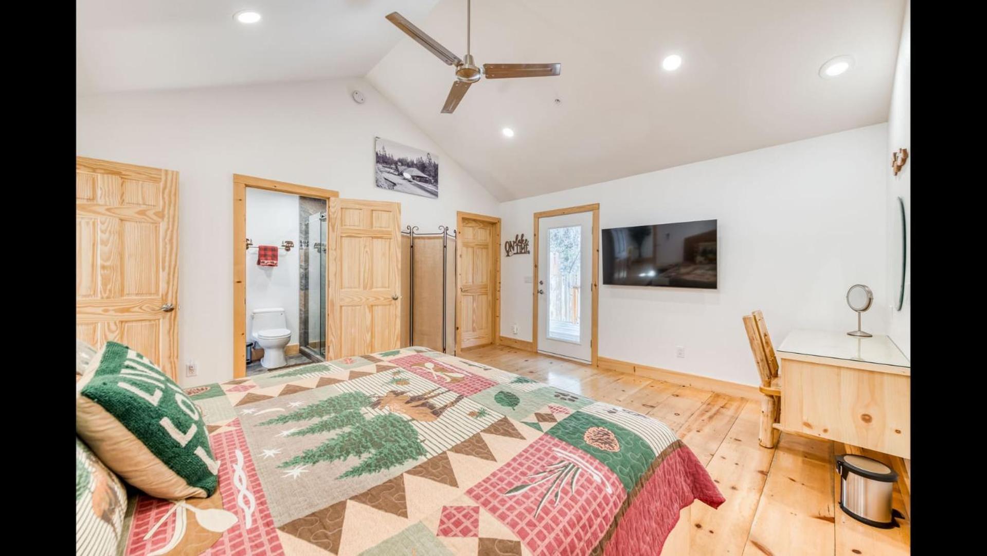 #2 Cottage Like Suite With Private Hot Tub Bass Lake Luaran gambar